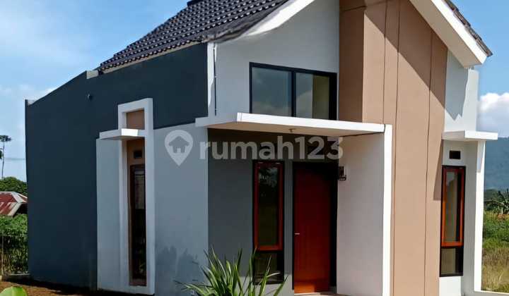 Rumah dijual dekat akses tol Pamulihan cicilan Rp 1 jutaan SHM