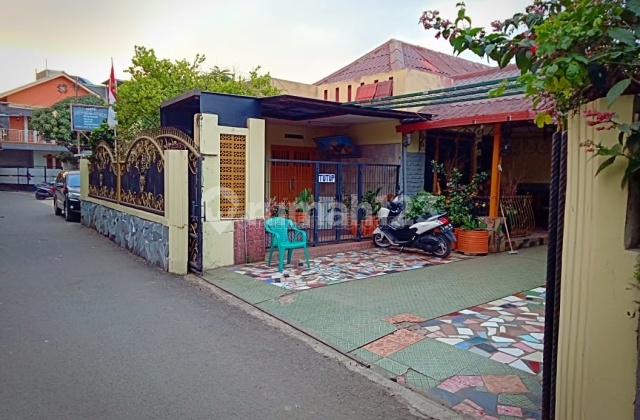 Rumah SHM di Buahbatu pusat Kota Bandung strategis buat kost2an
