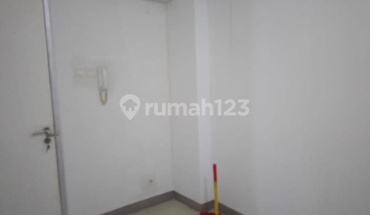 Dijual Apartemen 2 Kamar Tidur Unfurnished Bagus  2