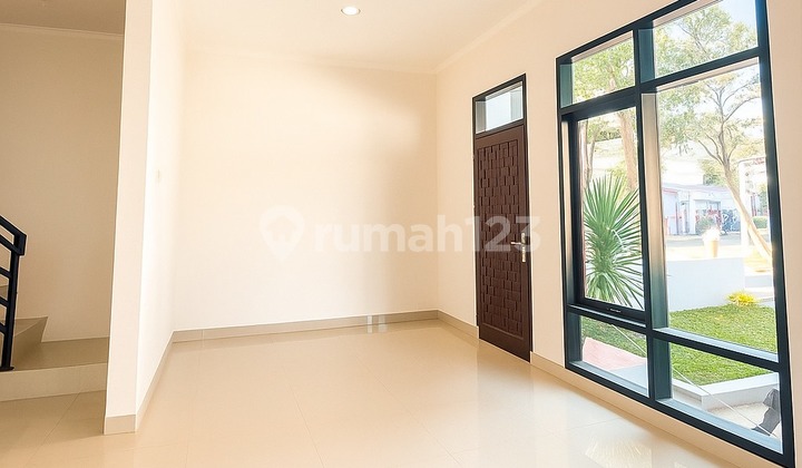 New 2-Story House Promotion No Down Payment. Location in the Center of Cicalengka City. New 2-Story House Promotion No Down Payment. Location in the Center of Cicalengka City.