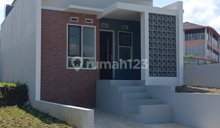 Rumah Tipe 37/60 Scandinavian Lokasi Strategis