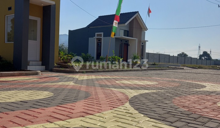 Rumah Bagus Shm Tanpa Dp Dekat Exit Tol Tanjungsari 1