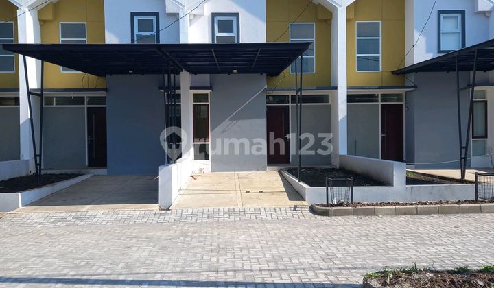 Rumah Bagus 1,5 Lantai Shm Di Pusat Kota Cicalengka Dekat Rsud Rumah Bagus 1,5 Lantai Shm Di Pusat Kota Cicalengka Dekat Rsud