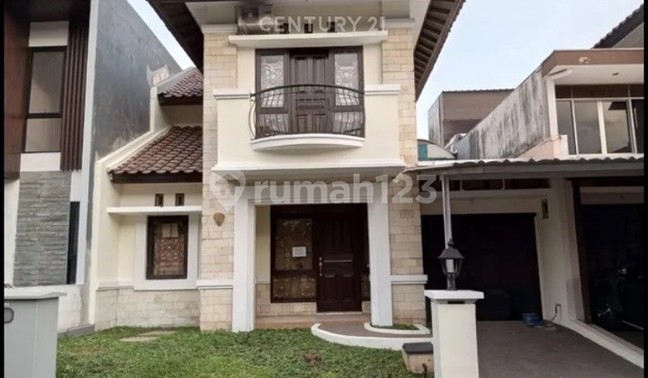 Rumah Asri Terawat di Tatar Wangsakerta Kota Baru Parahyangan