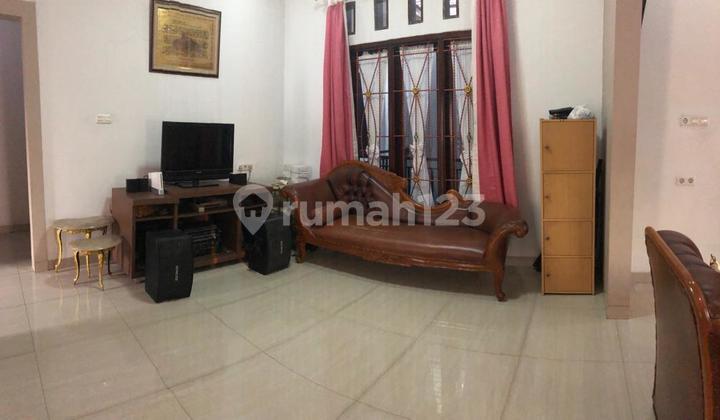 Rumah 2 Lantai Jaktim Utan Kayu SHM Siap Huni 2