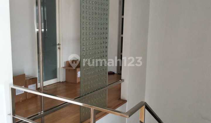 Ruko Elang Laut Gandeng 4 