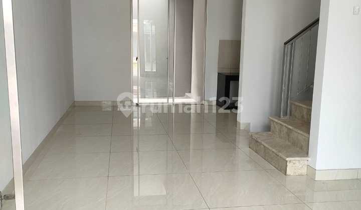 Rumah Sewa Golf Island 2