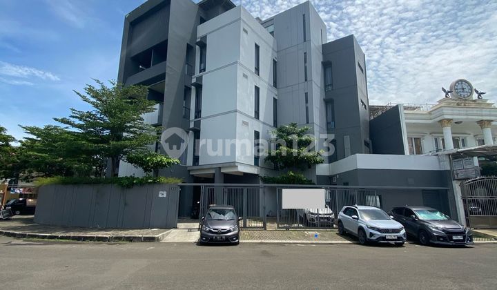 GEDUNG KOST DAAN MOGOT BARU