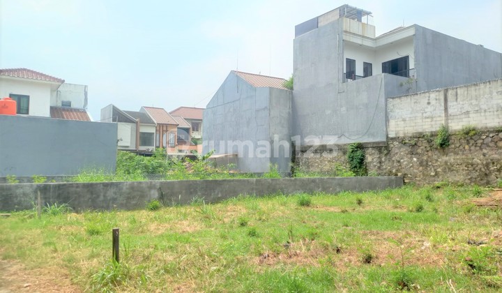 Plot Easy Access to Ciledug Toll Gate 4, Freehold Certificate