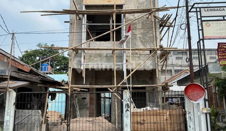 Rumah Baru 2 Lantai Design Modern 2