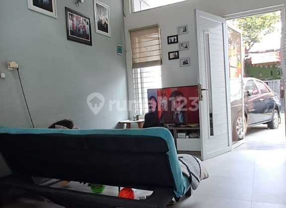 Rumah Cantik 2 Lantai Siap Huni Nempel Galaxi Kota Bekasi Selangkah Ke Mall Ggp 2