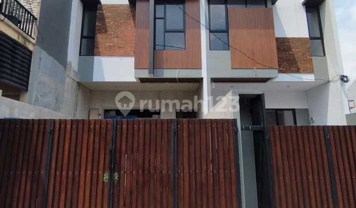 Rumah Cantik Sebelah Tip Top Pondok Gede