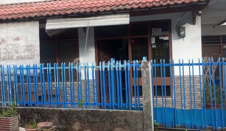 3-Storey House, Duri Pulo, Gambir.
