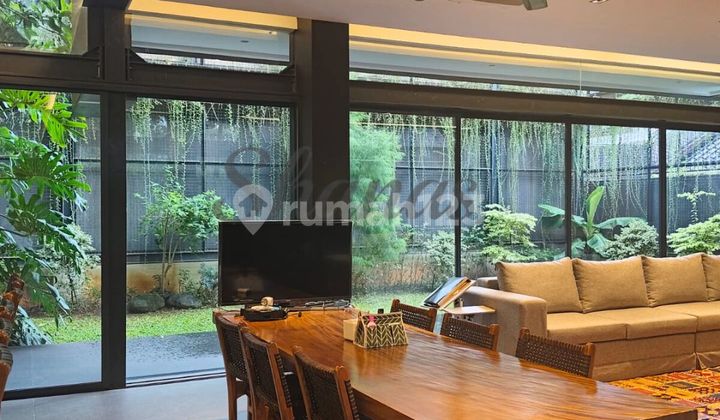 Dijual Rumah Baru Brawijaya, south Jakarta