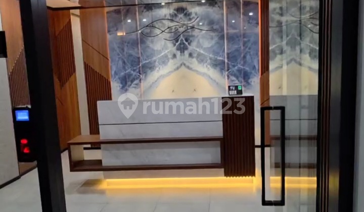 Dijual Full Furnished Office Space, The Smith - Alam Sutera Tangerang Perkantoran Di The Smith Alam Sutera, Jl. Jalur Sutera Timur Rt.002/rw.003, Kunciran, Pinang, Kota Tangerang, Banten, Indonesia, 15144, Alam Sutera 559.0 M² Furnished Hgb