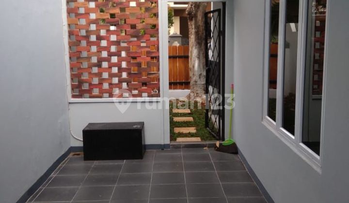 Rumah Baru Renovasi di Gunawarman 2