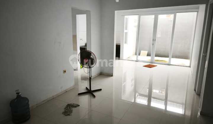 DISEWAKAN Rumah Metland Menteng Cakung 2