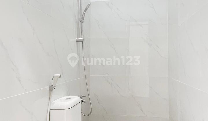 Rumah Bangunan Baru di Harapan Indah 1 - Bekasi 2