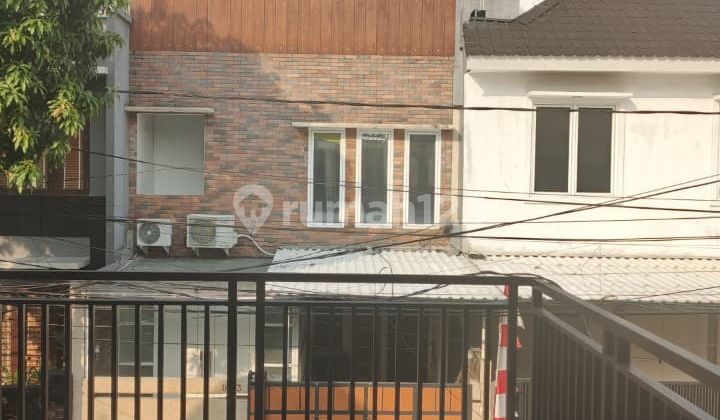 Di Jual Rumah Pondok Indah Rumah 2 Lantai