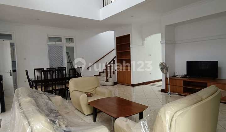 Rumah 2 Lantai di Permata Hijau, Jakarta Selatan 2