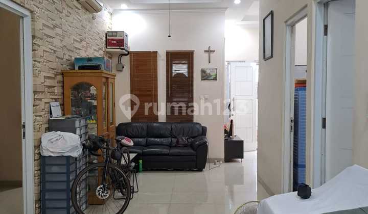 For sale: Move-in ready house in Cendana, Galaxy Housing. For sale: Move-in ready house in Cendana, Galaxy Housing.