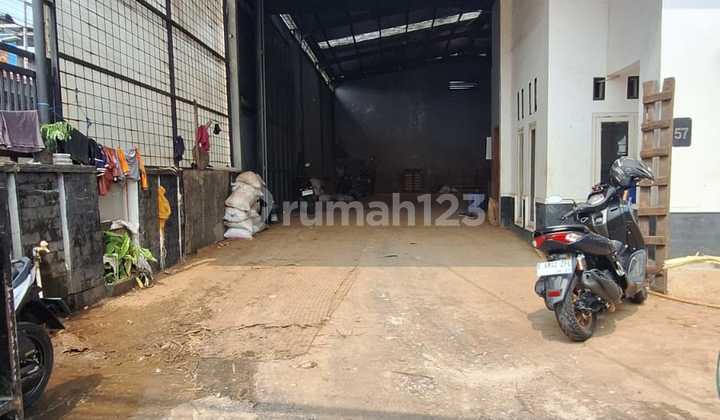 Strategic Freehold Warehouse in Caringin, Bandung Strategic Freehold Warehouse in Caringin, Bandung