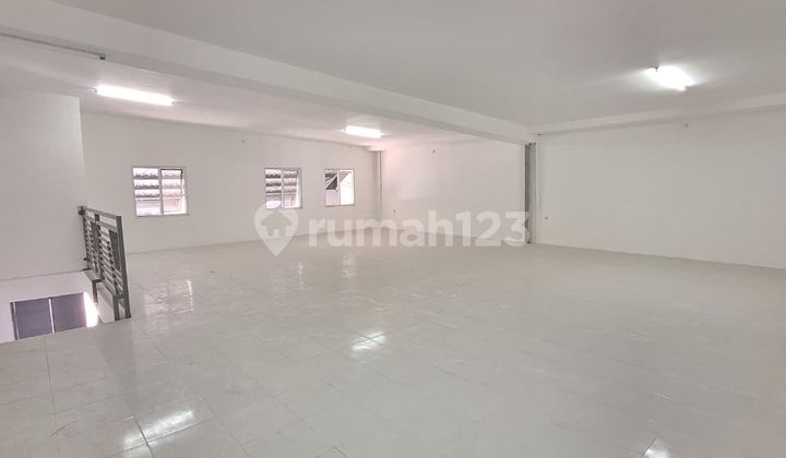 New Building Shared Warehouse South Purwokerto Separate Parking