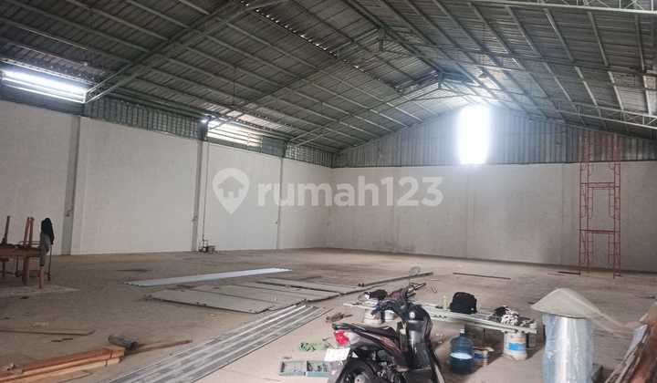 East Purwokerto Warehouse Ready to Use Suitable for Business/Logistics