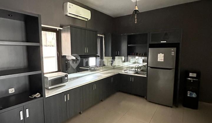 Maple Town House Wing Pasteur Strategic Fully Furnished House