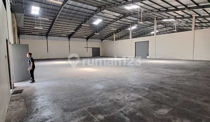 Katapang Bandung Warehouse – Comfortable Location & Ready to Use Katapang Bandung Warehouse – Comfortable Location & Ready to Use