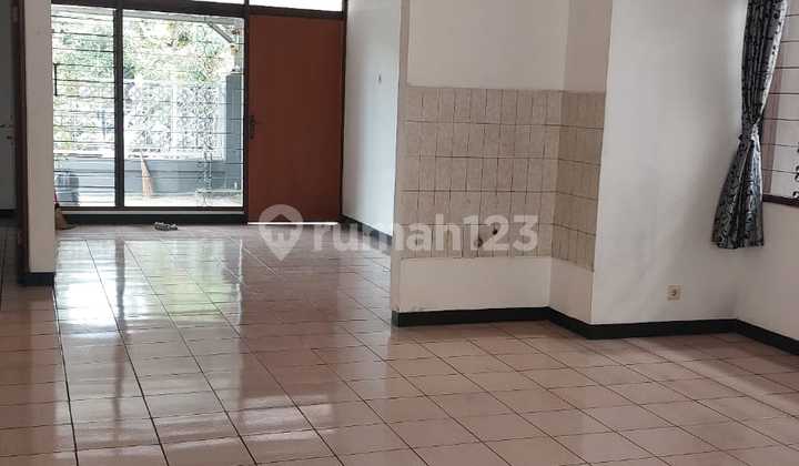 Rumah Asri 1 Lantai 5 Kamar di Sayap Bojong Raya Holis Bandung Rumah Asri 1 Lantai 5 Kamar di Sayap Bojong Raya Holis Bandung