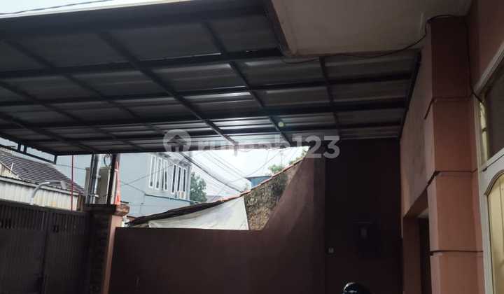 Sell Comfortable House in the City Center 1