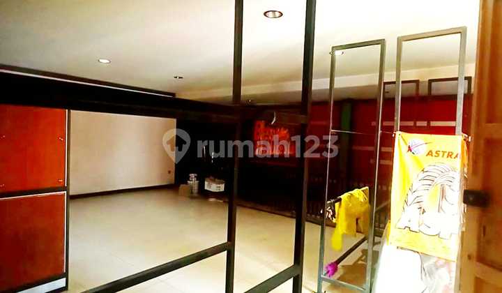 Commercial Space for Rent