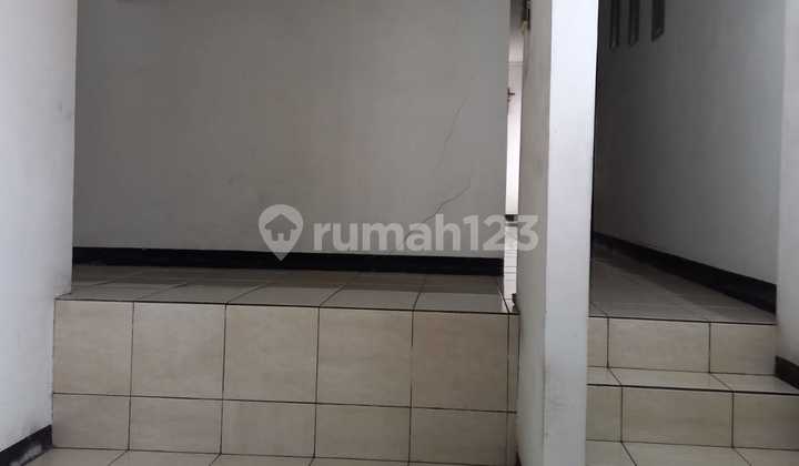For Sale Strategic Shop House Area Kerkof 2