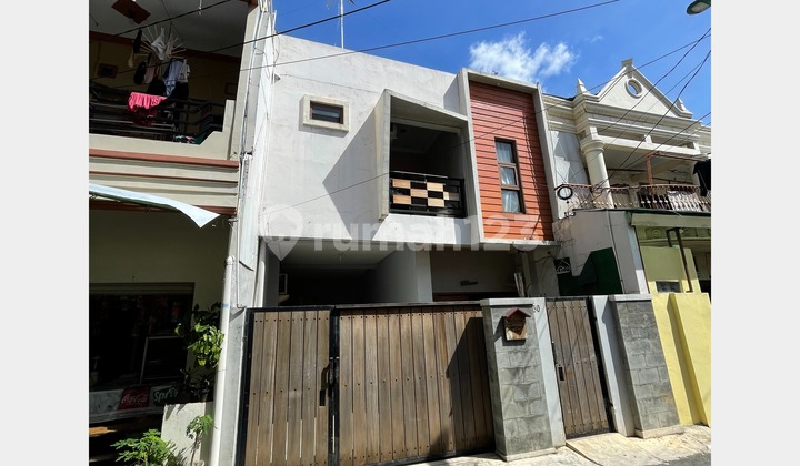 Rumah Modern Minimalis SHM di Kalisari, Jakarta Timur Rumah Modern Minimalis SHM di Kalisari, Jakarta Timur