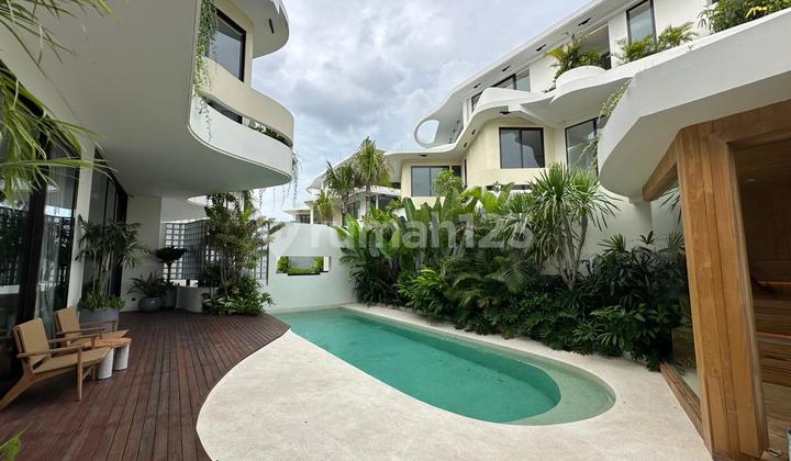 Luxury Villa 24-Hour Security Bonus Sauna Room in Kuta Mw