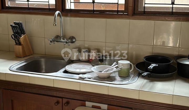 Rumah Private Pool Full Furnish di Puri Gading 2