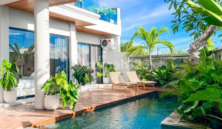 Ready-to-Live New Villa with 5 Bedrooms and Rice Field View in Munggu PK