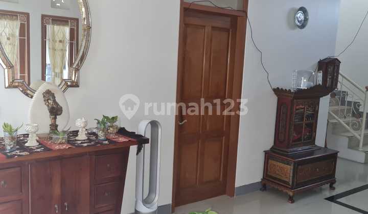 Rumah 2 Lantai Full Furnish Di Padangsambian Denpasar Cn 2