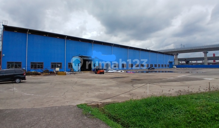 Ready-to-Use Warehouse with Strategic Location Direct Toll Access in Bekasi, West Java Ready-to-Use Warehouse with Strategic Location Direct Toll Access in Bekasi, West Java