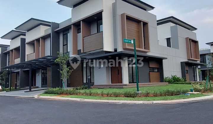 Rumah Hoek Siap Huni Lokasi Terbaik di Cluster Mulberry Summarecon Bekasi Rumah Hoek Siap Huni Lokasi Terbaik di Cluster Mulberry Summarecon Bekasi