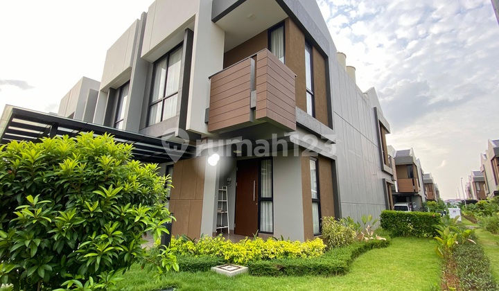 Rumah Hoek Tengah di Magenta Residence Summarecon Bekasi 2
