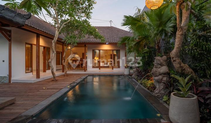 FOR SALE NEW MODERN BALINESE STYLE VILLA IN JIMBARAN FOR SALE NEW MODERN BALINESE STYLE VILLA IN JIMBARAN