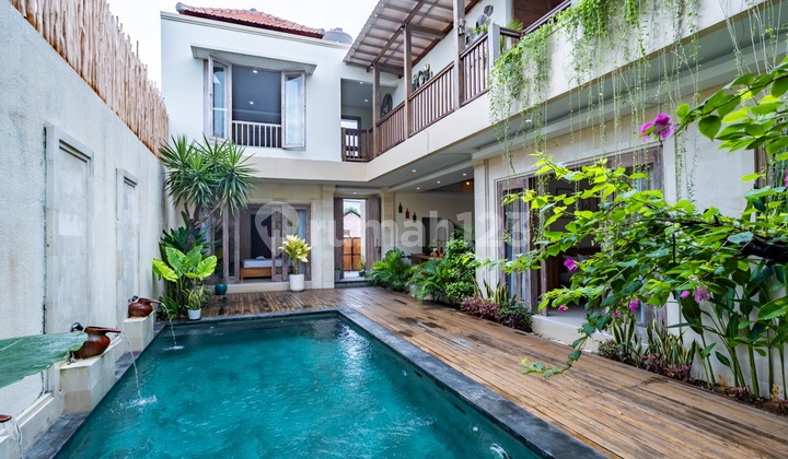 LUXURY VILLA FOR RENT IN KEDONGANAN, BADUNG LUXURY VILLA FOR RENT IN KEDONGANAN, BADUNG
