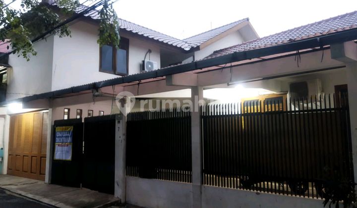 Rumah Luas 5 Kamar Pancoran Harga Di Bawah Pasar