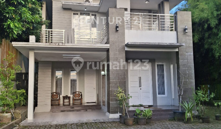 Rumah Mewah Nyaman dan Asri Full Furnished Kota Samarinda 1