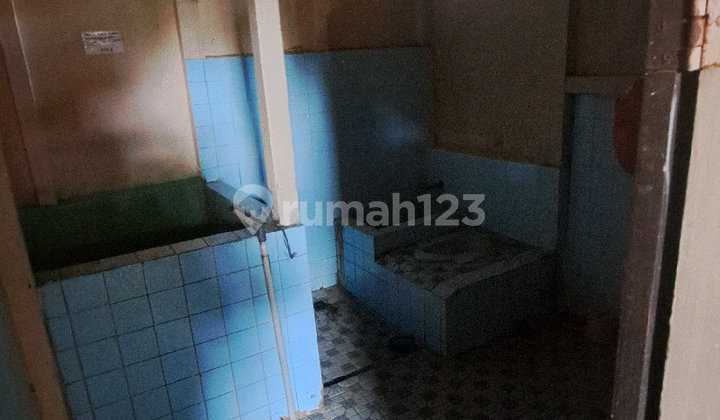 Rumah Dengan Tanah Luas Gg. Swakarya 2 Pontianak 2