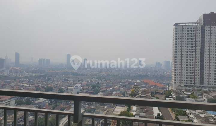 For Rent Cosmo Residence 3-Bedroom Apartment