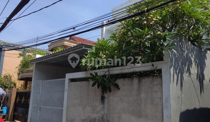 Rumah 2 Lantai Luas 145 Dekat Kokas Jaksel Siap Huni 2