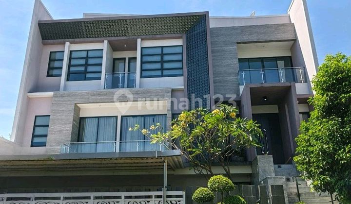 Dijual Rumah 3 Lantai Bagus Murah Siap Huni Di North Emerald Mansion Citraland Surabaya Barat Dijual Rumah 3 Lantai Bagus Murah Siap Huni Di North Emerald Mansion Citraland Surabaya Barat